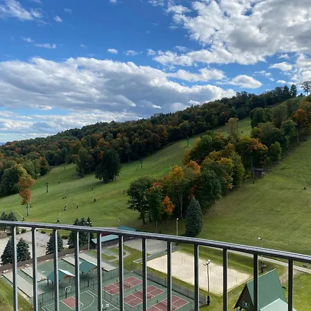 Slopeside Hotel, A Vail Resorts Property-2